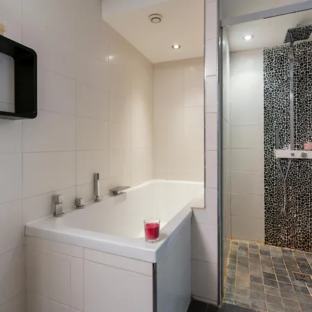 Hestia - Piscine Privee *